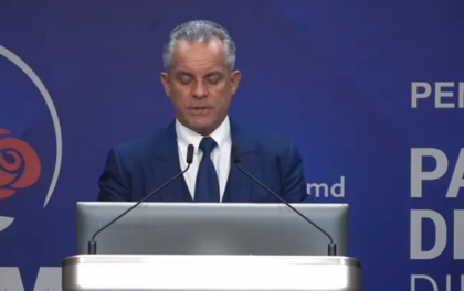 URMARESTE LIVE. Vlad Plahotniuc sustine un briefing de presa: "Igor Dodon si PSRM fac jocul negocierilor" URMARESTE LIVE. Vlad Plahotniuc sustine un briefing de presa: "Igor Dodon si PSRM fac jocul negocierilor"