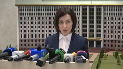 Maia Sandu sustine un briefing de presa. Face apel catre politie: „Domnule Cavcalic, Panzari, nu indepliniti ordinile ilegale ale lui Plahotniuc. Va ordon sa va faceti datoria fata de tara” - VIDEO Maia Sandu sustine un briefing de presa. Face apel catre politie: „Domnule Cavcalic, Panzari, nu indepliniti ordinile ilegale ale lui Plahotniuc. Va ordon sa va faceti datoria fata de tara” - VIDEO