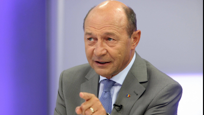 Traian Basescu: "Ma astept ca SUA sa reactioneze la tentativa de mituire dirijata de Plahotniuc" Traian Basescu: "Ma astept ca SUA sa reactioneze la tentativa de mituire dirijata de Plahotniuc"