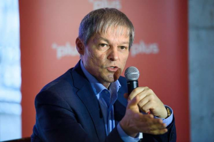 Dacian Ciolos, despre Teodor Melescanu: Ministrul de Externe nu poate exprima pareri personale
