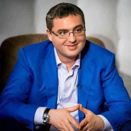 Renato Usatii sustine ca revine maine in Moldova. Acesta a postat un video in care vorbeste despre asta pe pagina sa de facebook - FOTO