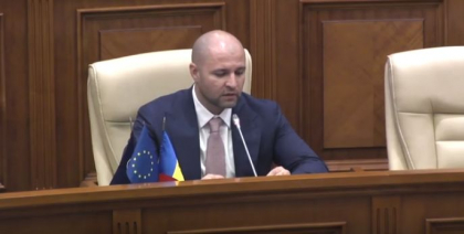 Deputatii democrati au solicitat Parlamentului crearea unei comisii de ancheta pentru investigarea finantarii de peste hotare a partidelor politice - VIDEO