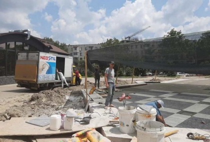 Teritoriul din preajma havuzului din parcul "Valea Trandafirilor" urmeaza sa fie amenajat: "Oamenii se vor putea plimba printre jeturile de apa, sincronizate cu muzica si iluminate decorativ" - GALERIE FOTO Teritoriul din preajma havuzului din parcul "Valea Trandafirilor" urmeaza sa fie amenajat: "Oamenii se vor putea plimba printre jeturile de apa, sincronizate cu muzica si iluminate decorativ" - GALERIE FOTO