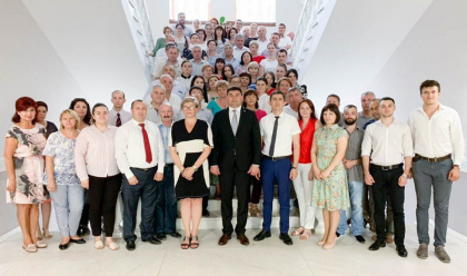 Directorul General ANSA si-a luat ramas bun de la angajati: "A trecut o etapa frumoasa" Directorul General ANSA si-a luat ramas bun de la angajati: "A trecut o etapa frumoasa"
