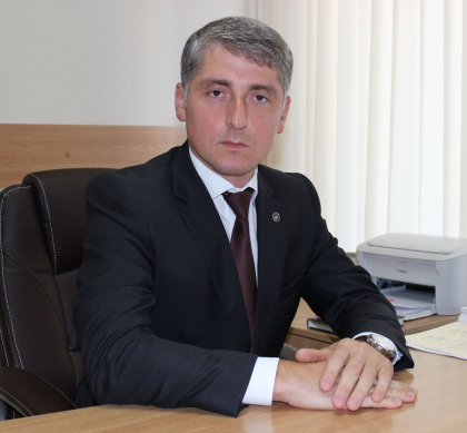 Cariera lui Eduard Harunjen, sub ochii lui Ivan Diacov: "Azi acest om decide cine sa fie retinut si cine nu, cine sa fie Filat si cine nu, cine sa fie arestat si cine nu, cine are dreptul sa se ocupe de politica si cine nu" Cariera lui Eduard Harunjen, sub ochii lui Ivan Diacov: "Azi acest om decide cine sa fie retinut si cine nu, cine sa fie Filat si cine nu, cine sa fie arestat si cine nu, cine are dreptul sa se ocupe de politica si cine nu"