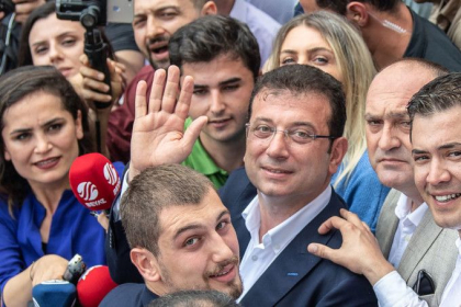Rezultate partiale. Candidatul opozitiei a obtinut 53,6% la alegerile din Istanbul Rezultate partiale. Candidatul opozitiei a obtinut 53,6% la alegerile din Istanbul