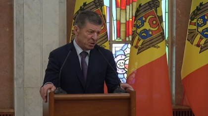 Cine totusi a propus federalizarea RM, Igor Dodon sau Vlad Plahotniuc? Cum raspunde Dmitri Kozak: "Ne-a adus-o intr-un plic" Cine totusi a propus federalizarea RM, Igor Dodon sau Vlad Plahotniuc? Cum raspunde Dmitri Kozak: "Ne-a adus-o intr-un plic"