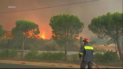 Nou avertisment de calatorie in Grecia din cauza amenintarii incendiilor. Zonele vizate Nou avertisment de calatorie in Grecia din cauza amenintarii incendiilor. Zonele vizate