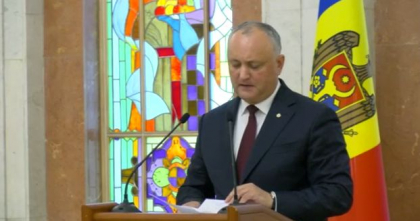 Consiliul Suprem de Securitate s-a autosesizat privind schemele de contrabanda care au loc la Aeroportul International Chisinau. Igor Dodon: "Nu ati stiut ca se duc 2 tone de piatra scumpa prin aeroport?” Consiliul Suprem de Securitate s-a autosesizat privind schemele de contrabanda care au loc la Aeroportul International Chisinau. Igor Dodon: "Nu ati stiut ca se duc 2 tone de piatra scumpa prin aeroport?”