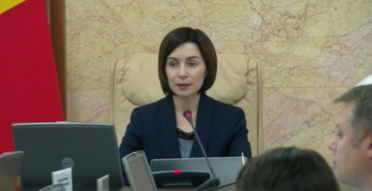 Maia Sandu a felicitat-o pe Irina Vlah in preambulul sedintei Guvernului: "Am notat de asemenea ca au avut loc contestatii"