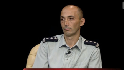 Avocatul Poporului a investigat plangerea lui Gheorghe Petic impotriva mai multor institutii ale statului: "S-au constatat conditiile rele de detentie, banuieli rezonabile de supunere la acte de rele tratamente a persoanei aflate in custodia statului" Avocatul Poporului a investigat plangerea lui Gheorghe Petic impotriva mai multor institutii ale statului: "S-au constatat conditiile rele de detentie, banuieli rezonabile de supunere la acte de rele tratamente a persoanei aflate in custodia statului"