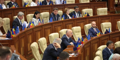 Cine sunt cei doi membri ai PDM inaintati in Comisia de ancheta pentru investigarea fraudei bancare - ZdG.md Cine sunt cei doi membri ai PDM inaintati in Comisia de ancheta pentru investigarea fraudei bancare - ZdG.md