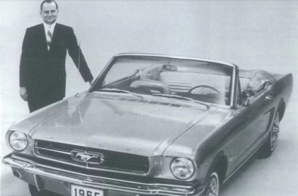 A murit Lee Iacocca, creatorul modelului Ford Mustang si salvatorul companiei Chrysler A murit Lee Iacocca, creatorul modelului Ford Mustang si salvatorul companiei Chrysler