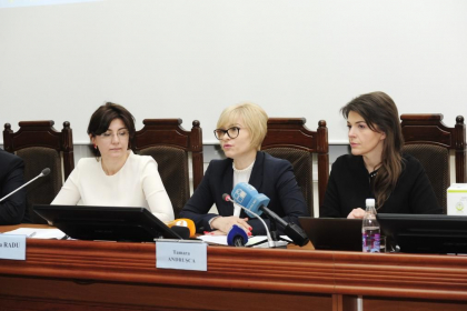 Strict confidential pentru 3 ani: Cum s-a ales Posta Moldovei cu 2 milioane de lei din afacerea distributiei de teste si glucometre pentru diabetici Strict confidential pentru 3 ani: Cum s-a ales Posta Moldovei cu 2 milioane de lei din afacerea distributiei de teste si glucometre pentru diabetici