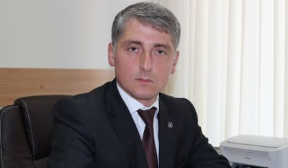 Dorin Chirtoaca: "Igor Dodon l-a bagat in spital pe Harunjen, ca sa aiba motiv sa nu-l demita, iar celor din ACUM sa le spuna povesti". PL cere ca presedintele sa-si dea demisia Dorin Chirtoaca: "Igor Dodon l-a bagat in spital pe Harunjen, ca sa aiba motiv sa nu-l demita, iar celor din ACUM sa le spuna povesti". PL cere ca presedintele sa-si dea demisia
