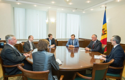 Igor Dodon s-a intalnit cu Jürgen Hardt, deputat in Bundestagul german, purtator de cuvint al Grupului CDU/CSU si specialist in politica externa. Despre ce au discutat - GALERIE FOTO Igor Dodon s-a intalnit cu Jürgen Hardt, deputat in Bundestagul german, purtator de cuvint al Grupului CDU/CSU si specialist in politica externa. Despre ce au discutat - GALERIE FOTO