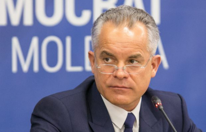 Vlad Plahotniuc ar fi cercetat penal in Elvetia. Despre asta anunta Grigore Novac, care scrie ca Eduard Harunjen timp de trei saptamani a luat apa in gura despre acest fapt Vlad Plahotniuc ar fi cercetat penal in Elvetia. Despre asta anunta Grigore Novac, care scrie ca Eduard Harunjen timp de trei saptamani a luat apa in gura despre acest fapt