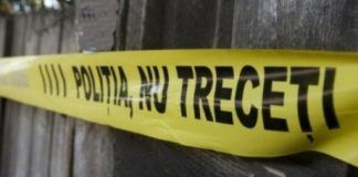 Un barbat, gasit fara suflare intr-o casa din Caracusenii Vechi. Un suspect, retinut Un barbat, gasit fara suflare intr-o casa din Caracusenii Vechi. Un suspect, retinut