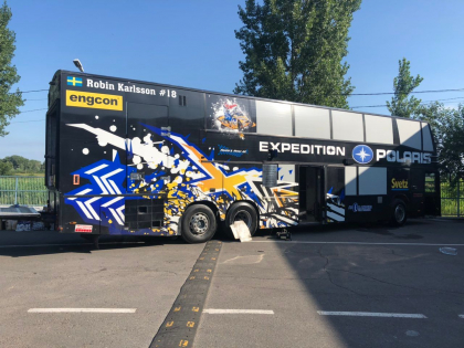 Ce au descoperit oamenii legii intr-un autocar de pe ruta Moldova-Italia, la vama Leuseni. Soferul, retinut imediat - FOTO/VIDEO Ce au descoperit oamenii legii intr-un autocar de pe ruta Moldova-Italia, la vama Leuseni. Soferul, retinut imediat - FOTO/VIDEO