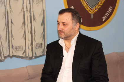 Vlad Filat despre ultimul discurs de la tribuna parlamentului inainte sa fie arestat: "Eram plin de emotii, dar oricum realizam perfect ce se intampla si ce urmeaza sa se intample" Vlad Filat despre ultimul discurs de la tribuna parlamentului inainte sa fie arestat: "Eram plin de emotii, dar oricum realizam perfect ce se intampla si ce urmeaza sa se intample"