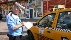 Mai multi taximetristi din Balti, beti crita la volan, prinsi de oamenii legii. Ce spun politistii
Mai multi taximetristi din Balti, beti crita la volan, prinsi de oamenii legii. Ce spun politistii