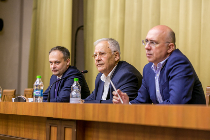 Consiliul Politic National al PDM a decis sa amane congresul extraordinar al partidului pana la data de 7 septembrie - FOTO