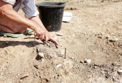 Descoperire macabra pe un santier. Ce au gasit muncitorii sub o constructie Descoperire macabra pe un santier. Ce au gasit muncitorii sub o constructie