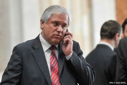Iurie Bolboceanu: „Multumesc Partidului Democrat si lui Plahotniuc pentru ca au inlocuit scenariul de lichidare a mea cu condamnarea” Iurie Bolboceanu: „Multumesc Partidului Democrat si lui Plahotniuc pentru ca au inlocuit scenariul de lichidare a mea cu condamnarea”