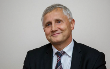 Nicolae Esanu, replica pentru Dinu Plingau: "Daca se constata ca nu sunt o persoana integra, imi retrag candidatura" Nicolae Esanu, replica pentru Dinu Plingau: "Daca se constata ca nu sunt o persoana integra, imi retrag candidatura"