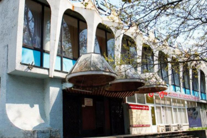 Primul proprietar al cafenelei „Guguta” nu si-a primit banii nici pana acum pentru vanzarea acesteia Primul proprietar al cafenelei „Guguta” nu si-a primit banii nici pana acum pentru vanzarea acesteia