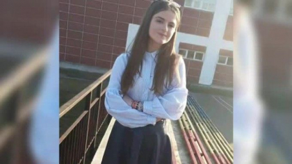 Discutia uluitoare dintre Alexandra si politistul care a preluat apelul: „Bine, bine, stai acolo!”