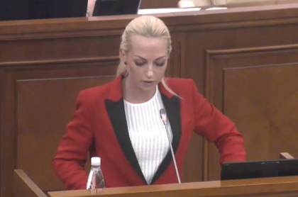 Marina Tauber, indignata ca Zinaida Greceanii nu i-a luat in seama pe deputatii partidului Sor: "Avem dreptul sa ne expunem parerea si sa fim auziti"