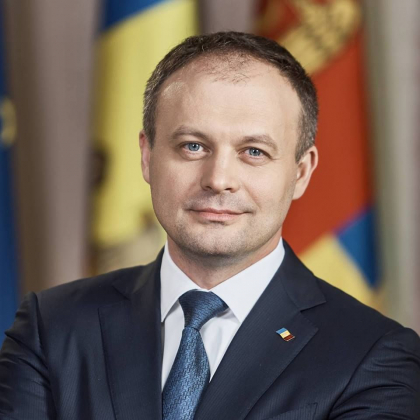 Andrian Candu catre Ministrul Economiei despre Arena Chisinau: "Nu este cazul sa va "defilati" spiritul antreprenorial, si sa cautati cum se fac venituri de milioane" Andrian Candu catre Ministrul Economiei despre Arena Chisinau: "Nu este cazul sa va "defilati" spiritul antreprenorial, si sa cautati cum se fac venituri de milioane"