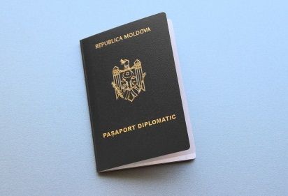 Ministerul Afacerilor Externe: "Pasapoartele diplomatice sunt nevalabile pentru fostii beneficiari" Ministerul Afacerilor Externe: "Pasapoartele diplomatice sunt nevalabile pentru fostii beneficiari"