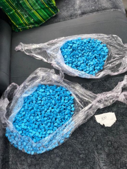 Contrabanda cu ecstasy in valoare de aproape un milion de lei. Doi moldoveni aduceau drogurile din Franta si le vindeau in mai multe cluburi de noapte din Chisinau - FOTO/VIDEO Contrabanda cu ecstasy in valoare de aproape un milion de lei. Doi moldoveni aduceau drogurile din Franta si le vindeau in mai multe cluburi de noapte din Chisinau - FOTO/VIDEO