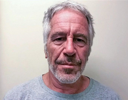 Miliardarul Jeffrey Epstein, acuzat de trafic de minore, s-a sinucis in celula