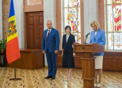 Irina Vlah, confirmata in functia de membru al Guvernului Republicii Moldova. Bascanul a rostit juramantul in limba romana - VIDEO