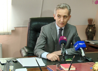 Iurie Leanca, despre declaratiile facute de Alexandru Slusari: „Cand pui un agronom sa „investigheze” o frauda bancara, risti ca pe campul de infractori sa puna „sperietori”” Iurie Leanca, despre declaratiile facute de Alexandru Slusari: „Cand pui un agronom sa „investigheze” o frauda bancara, risti ca pe campul de infractori sa puna „sperietori””