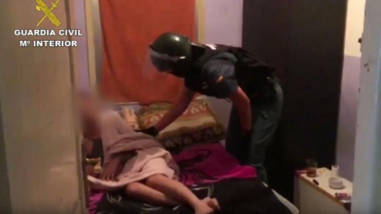 Romanca sechestrata in Spania a reusit sa-si anunte familia din Romania. Politia a salvat-o dupa 6 ore - VIDEO
