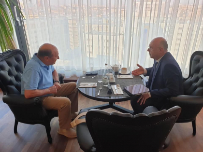 Dupa ce anterior Traian Basescu sugera blocului ACUM sa faca alianta cu PSRM, astazi s-a intalnit cu Pavel Filip si au discutat despre „pericolul care s-a abatut asupra Republicii Moldova, prin complicitatea fortelor ”conventional” pro-europene”. Ce spune fostul premier - FOTO Dupa ce anterior Traian Basescu sugera blocului ACUM sa faca alianta cu PSRM, astazi s-a intalnit cu Pavel Filip si au discutat despre „pericolul care s-a abatut asupra Republicii Moldova, prin complicitatea fortelor ”conventional” pro-europene”. Ce spune fostul premier - FOTO