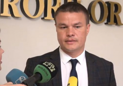 Ce spune procurorul general interimar, Dumitru Robu, despre vanzarea Avia Invest: "Din cate cunosc, este pus sechestru..." Ce spune procurorul general interimar, Dumitru Robu, despre vanzarea Avia Invest: "Din cate cunosc, este pus sechestru..."