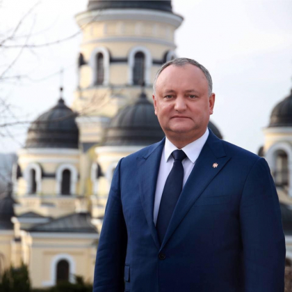 Mesaj de felicitare de la Igor Dodon: "Fie ca ii spunem moldoveneasca (asa cum prefera majoritatea moldovenilor si este expres indicat in Constitutie), fie ca ii spunem romana (asa cum prefera multi alti concetateni) – e aceeasi limba si e a noastra" Mesaj de felicitare de la Igor Dodon: "Fie ca ii spunem moldoveneasca (asa cum prefera majoritatea moldovenilor si este expres indicat in Constitutie), fie ca ii spunem romana (asa cum prefera multi alti concetateni) – e aceeasi limba si e a noastra"