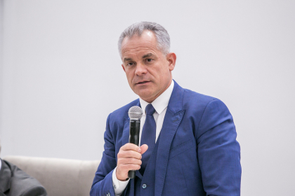 Declaratia de avere si interese a lui Vlad Plahotniuc, dupa ce si-a depus mandatul de deputat. Colectia de carti nu mai este, in schimb gasim un echipament sportiv de aproape 130 de mii de euro - DOC Declaratia de avere si interese a lui Vlad Plahotniuc, dupa ce si-a depus mandatul de deputat. Colectia de carti nu mai este, in schimb gasim un echipament sportiv de aproape 130 de mii de euro - DOC