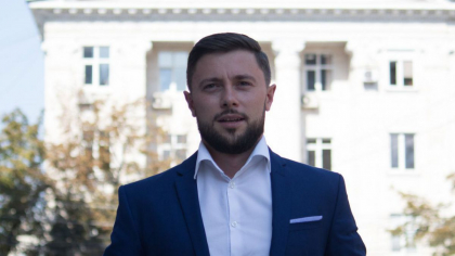 Victor Chironda candideaza la functia de primar al capitalei: „Chisinaul arata oribil. E anul 2019, dar orasenii sunt impusi sa locuiasca intr-o jungla de beton si coruptie. Dar degradarea trebuie oprita” - FOTO Victor Chironda candideaza la functia de primar al capitalei: „Chisinaul arata oribil. E anul 2019, dar orasenii sunt impusi sa locuiasca intr-o jungla de beton si coruptie. Dar degradarea trebuie oprita” - FOTO