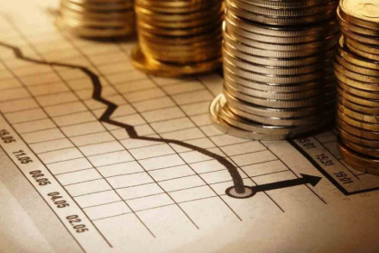 Leul moldovenesc se apreciaza usor. Cat valoreaza un euro si un dolar. Curs valutar 10 septembrie - FOTO