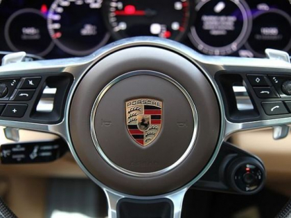 Porsche a lansat oficial productia primului model exclusiv electric. Cum arata si cat va costa Taycan - VIDEO