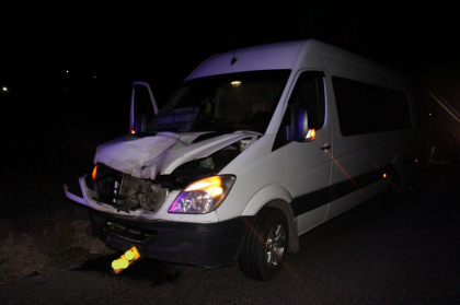 O batrana a murit, dupa ce a fost lovita de un microbuz de ruta pe soseaua Chisinau-Ungheni O batrana a murit, dupa ce a fost lovita de un microbuz de ruta pe soseaua Chisinau-Ungheni