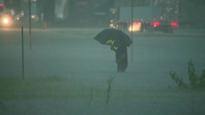 Statele Unite, lovite de o noua furtuna tropicala. Pagubele sunt uriase Statele Unite, lovite de o noua furtuna tropicala. Pagubele sunt uriase