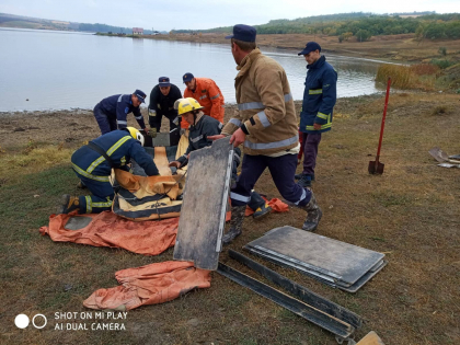 Peste 300 de salvatori au fost ridicati de urgenta in centrul si sudul tarii. A fost verificat echipamentul utilizat in deblocarea din darimituri, incendii si descarcerare - VIDEO Peste 300 de salvatori au fost ridicati de urgenta in centrul si sudul tarii. A fost verificat echipamentul utilizat in deblocarea din darimituri, incendii si descarcerare - VIDEO