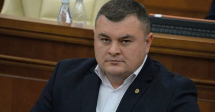 Deputat socialist, despre esecurile liderilor blocului ACUM, dupa rezultatele baromatrului socio-politic: „Guvernul arata o capacitate buna de a creste taxele si preturile. Imi amintesc cum Nastase se arata cel mai hotarat si neinfricat adversar al lui Plahotniuc. Si cu ce s-a remarcat acest ”leader”? Cu exceptia crucii?” Deputat socialist, despre esecurile liderilor blocului ACUM, dupa rezultatele baromatrului socio-politic: „Guvernul arata o capacitate buna de a creste taxele si preturile. Imi amintesc cum Nastase se arata cel mai hotarat si neinfricat adversar al lui Plahotniuc. Si cu ce s-a remarcat acest ”leader”? Cu exceptia crucii?”